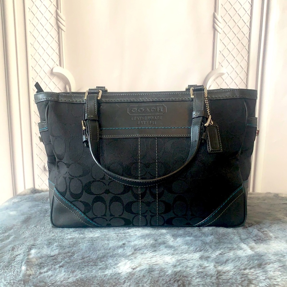 **SOLD** Coach Signature Gallery Black Handbag